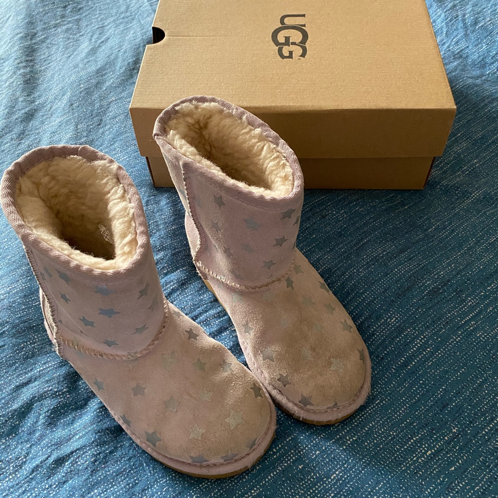 Girls Lavender And Silver Star Classic Ugg